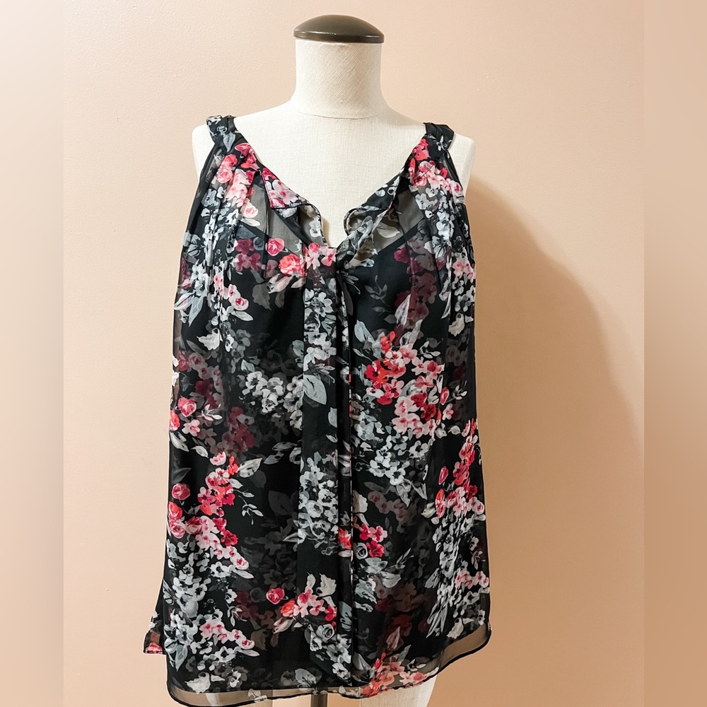Floral Tie Front Shell- White House Black Market